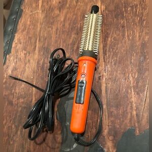 Renac Hot Electric Styling Brush RARE FIND !!